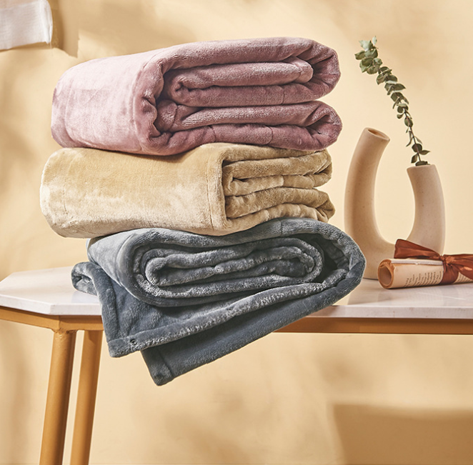 USB Rechargeable-Flannel-Fast-Heating Blanket